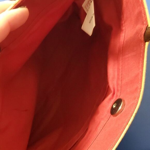 Leaning Tower of Pisa themed handbag - Picture 5 of 6